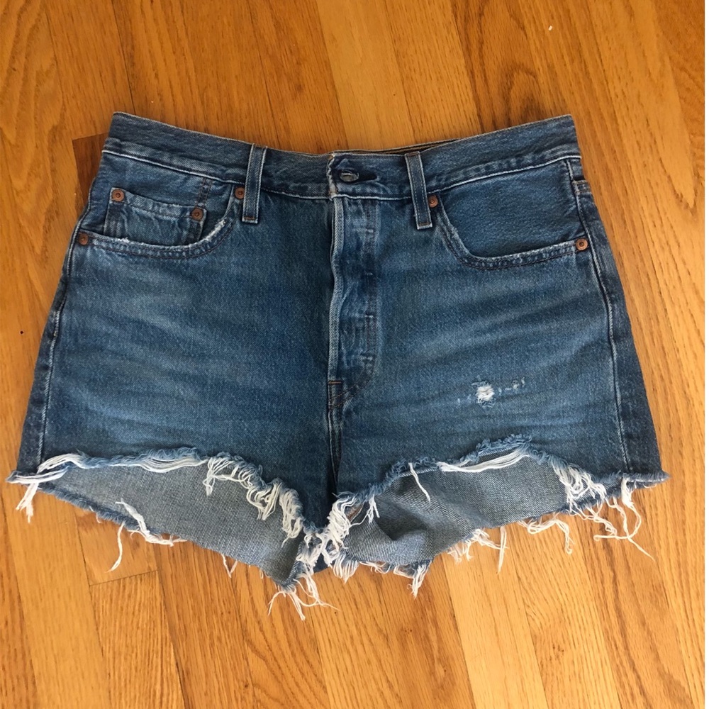 Levi’s jean shorts